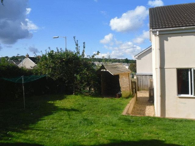  Image of 5 Bedroom Semi-Detached  For Sale at Bal-Jinjy Close  Par, PL24 2DF