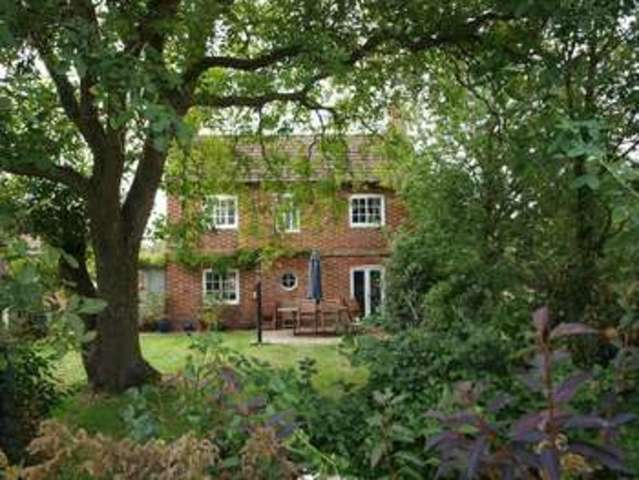  Image of 4 Bedroom Detached  For Sale at 41 Balderton Lane Coddington Newark, NG24 2QD