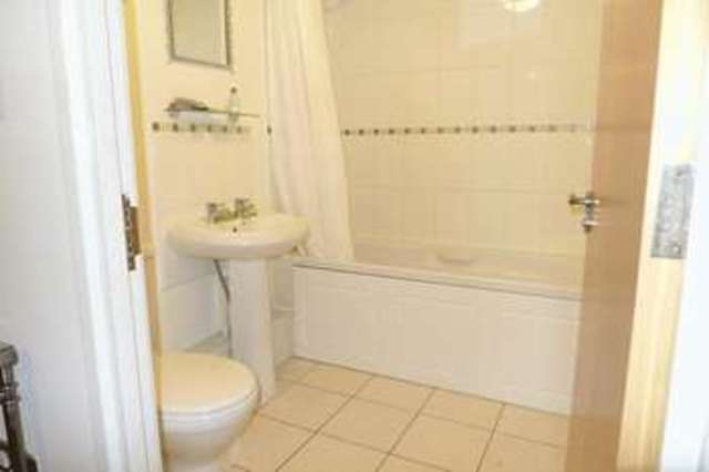  Image of 2 Bedroom Flat  For Sale at Mill Road  Gateshead, NE8 3QY