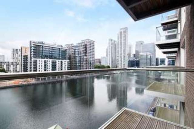  Image of 3 Bedroom Flat  For Sale at North Boulevard  Canary Wharf, E14 9FG