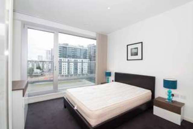  Image of 3 Bedroom Flat  For Sale at North Boulevard  Canary Wharf, E14 9FG