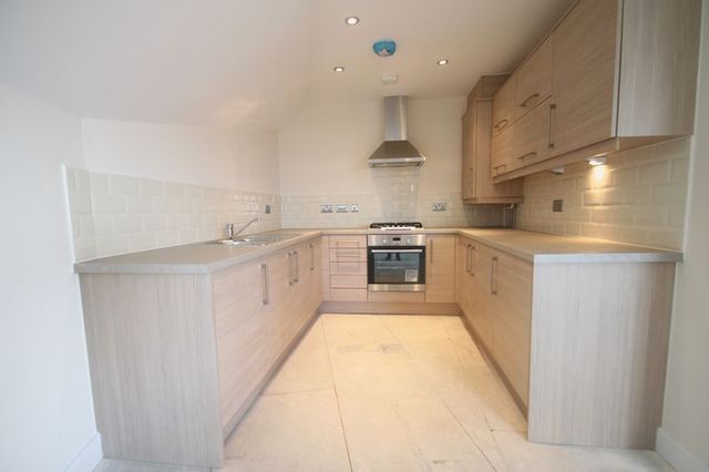  Image of 1 Bedroom Flat  To Rent at Y Bae  Bangor, LL57 2SZ