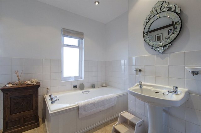  Image of 5 Bedroom End Of Terrace  For Sale at Addingham Ilkley Addingham, LS29 0RA