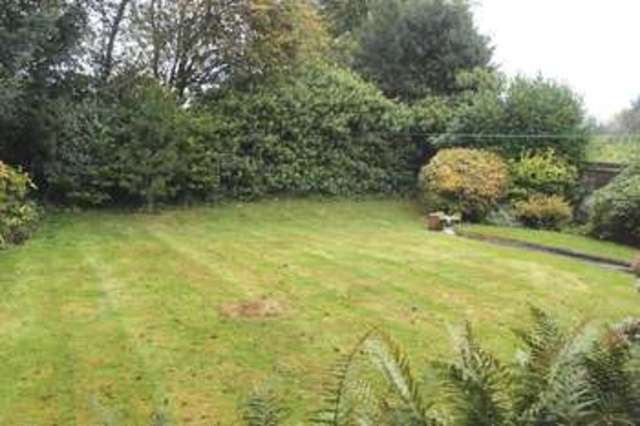  Image of 3 Bedroom Detached  For Sale at Barnway  Egham, TW20 0QU