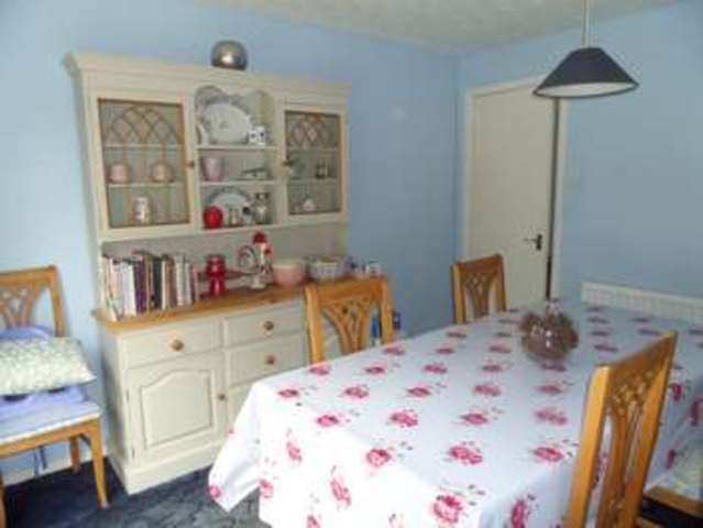  Image of 3 Bedroom Terraced  For Sale at Milton Keynes, MK6 3DW