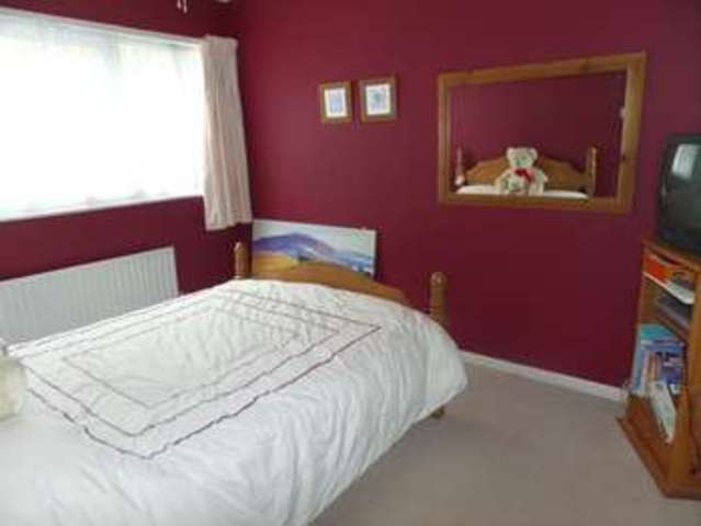  Image of 3 Bedroom Terraced  For Sale at Milton Keynes, MK6 3DW