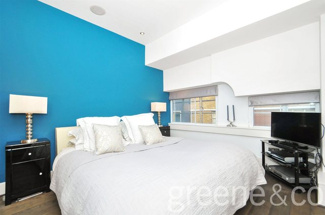  Image of 3 Bedroom Flat  For Sale at Clerkenwell London Goswell Road, EC1V 3PS