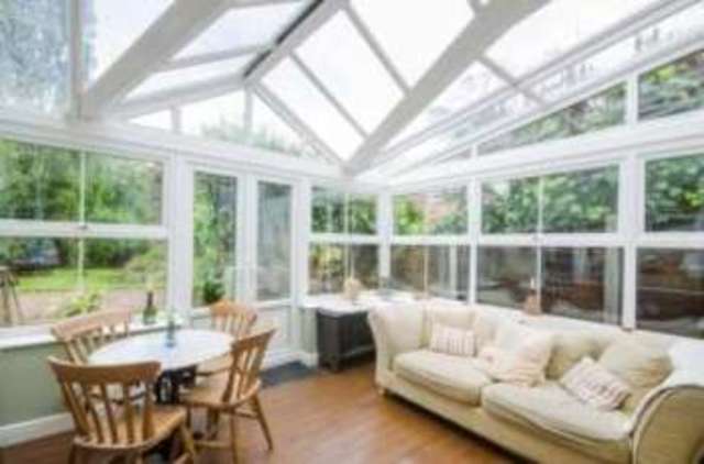  Image of 3 Bedroom Cottage  For Sale at Bessacarr Doncaster Bessacarr, DN4 7AL