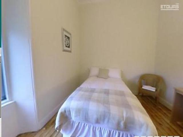  Image of 4 Bedroom Flat  To Rent at Dundee  Dundee, DD4 6NL