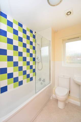  Image of 2 Bedroom Detached  To Rent at Beanacre Close  Hackney Wick, E9 5LB