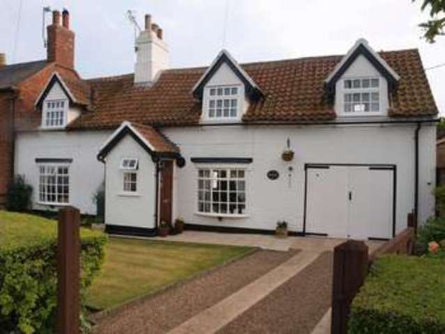  Image of 3 Bedroom Detached  For Sale at Sleaford Road  Lincoln, LN5 0RF