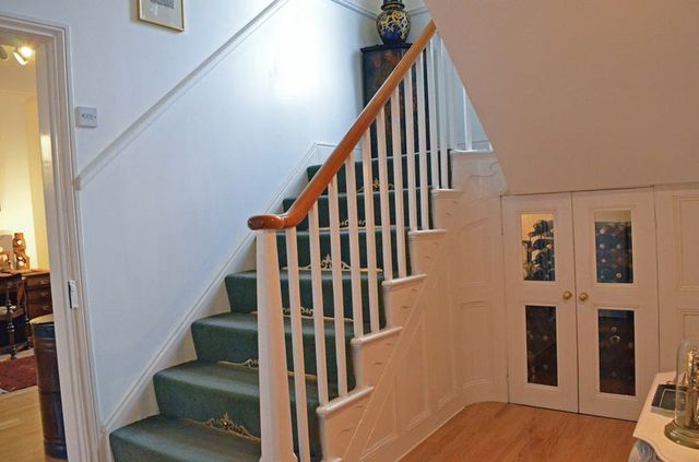  Image of 4 Bedroom Detached  For Sale at Beckland Hill East Markham Newark, NG22 0QP