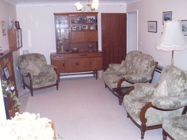 Image of 2 Bedroom Retirement Property  For Sale at London Road  Crayford, DA1 4EB