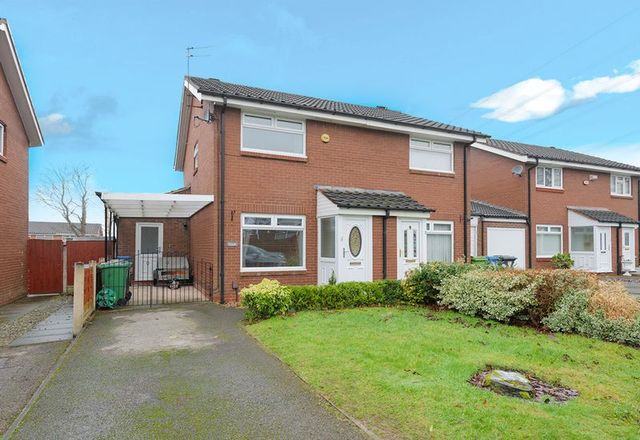  Image of 2 Bedroom Semi-Detached  For Sale at Lobelia Grove Beechwood Runcorn, WA7 3HX