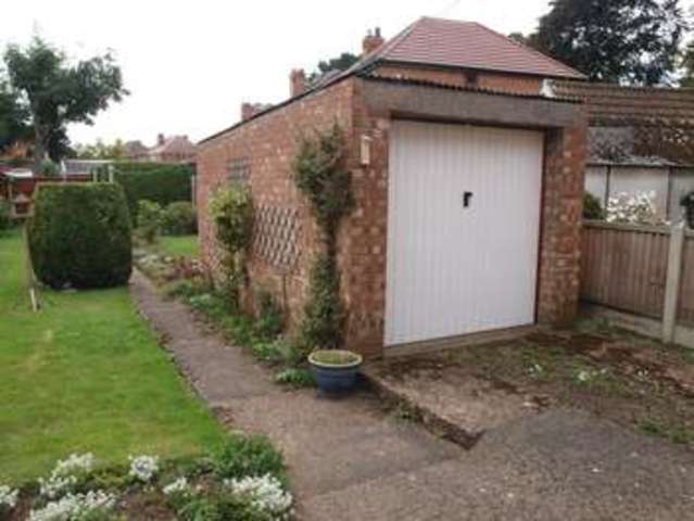  Image of 3 Bedroom Semi-Detached  For Sale at Beeston Road  Newark, NG24 1SN