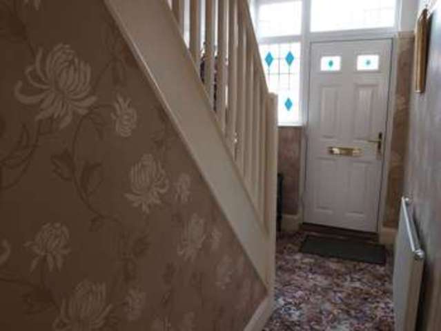  Image of 3 Bedroom Semi-Detached  For Sale at Beeston Road  Newark, NG24 1SN