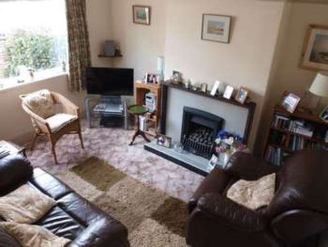  Image of 3 Bedroom Semi-Detached  For Sale at Beeston Road  Newark, NG24 1SN