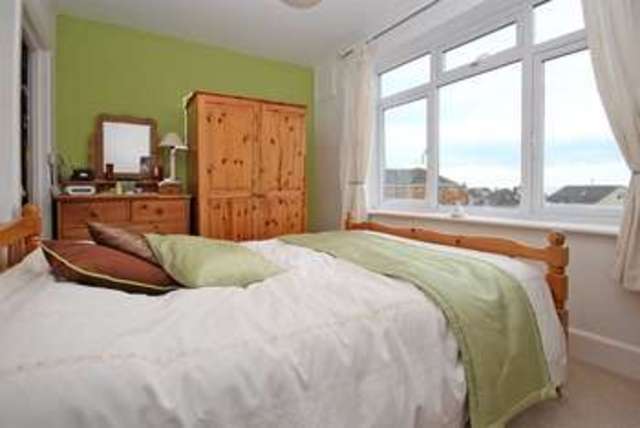  Image of 2 Bedroom Flat  For Sale at Belle Vue Road Southbourne Bournemouth, BH6 3DH