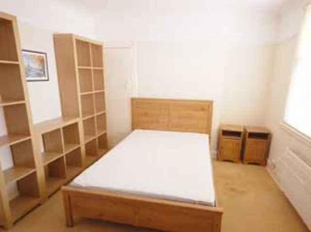  Image of 2 Bedroom Detached  To Rent at Bellevue Edinburgh Edinburgh, EH7 4JX