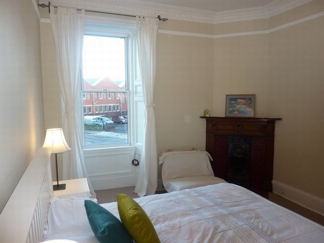  Image of 1 Bedroom Flat  To Rent at Broughton Edinburgh Edinburgh, EH7 4DL