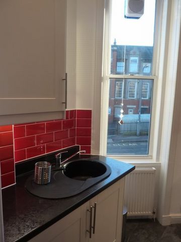  Image of 1 Bedroom Flat  To Rent at Broughton Edinburgh Edinburgh, EH7 4DL