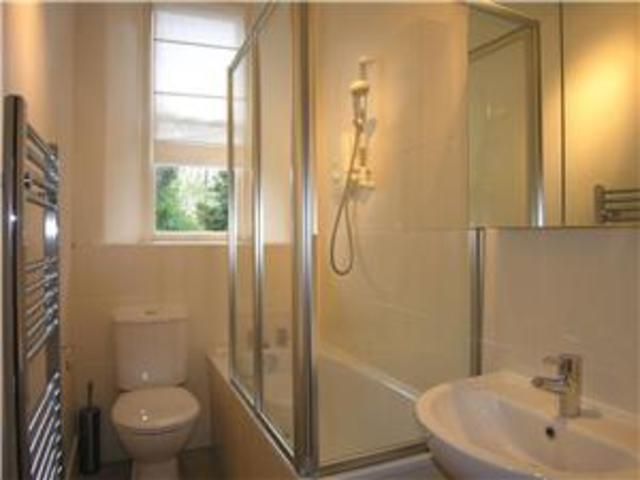  Image of 1 Bedroom Flat  To Rent at City Centre Edinburgh Edinburgh, EH7 4DT