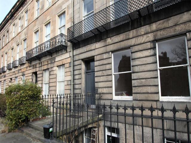  Image of 1 Bedroom Flat  To Rent at City Centre Edinburgh Edinburgh, EH7 4DT