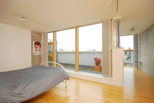  Image of 2 Bedroom Flat  To Rent at Benyon Wharf  Haggerston, E8 4DQ