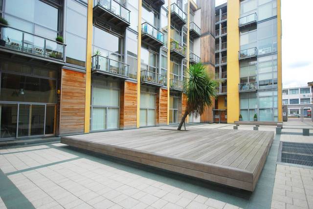  Image of 2 Bedroom Flat  To Rent at Benyon Wharf  Haggerston, E8 4DQ