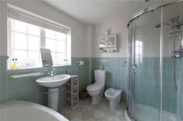  Image of 4 Bedroom Detached  For Sale at Ilkley West Yorkshire Ilkley, LS29 9DB
