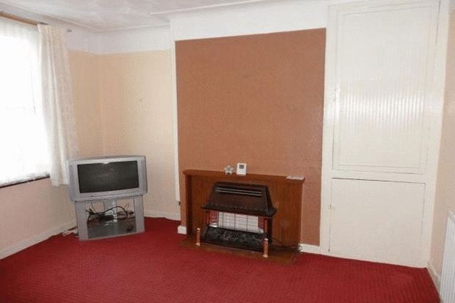  Image of 2 Bedroom Flat  For Sale at Bianca Street  Bootle, L20 7DT
