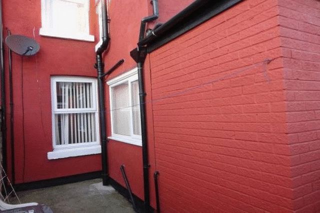  Image of 2 Bedroom Flat  For Sale at Bianca Street  Bootle, L20 7DT