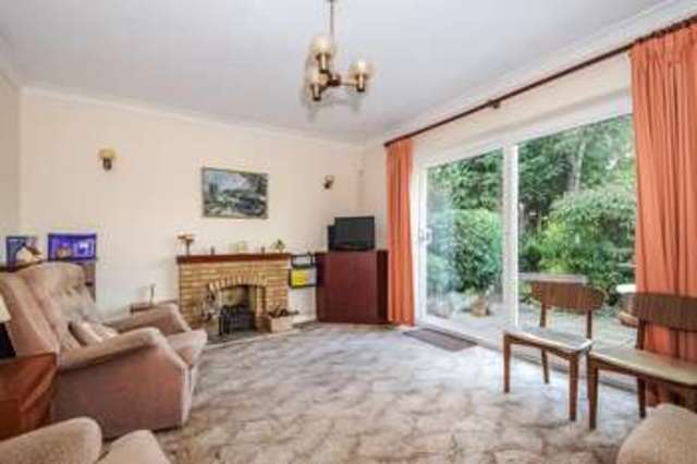  Image of 3 Bedroom Detached  For Sale at West End Woking West End, GU24 9QB