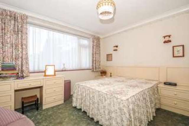  Image of 3 Bedroom Detached  For Sale at West End Woking West End, GU24 9QB
