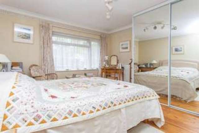  Image of 3 Bedroom Detached  For Sale at Birch Tree Drive  Emsworth, PO10 7RY