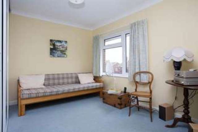  Image of 3 Bedroom Detached  For Sale at Birch Tree Drive  Emsworth, PO10 7RY