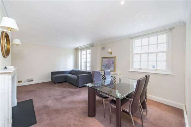  Image of 3 Bedroom Flat  To Rent at Mayfair Mayfair London, W1K 2LG