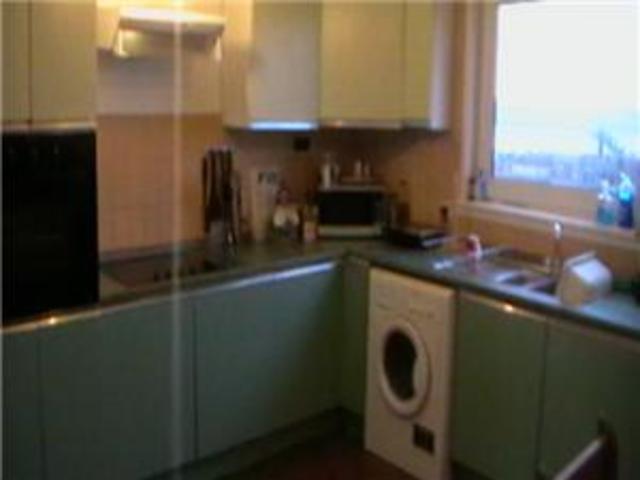  Image of 3 Bedroom Flat  To Rent at West End Dundee Dundee, DD2 1RS