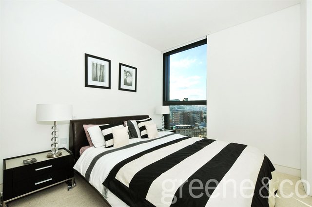  Image of 1 Bedroom Flat  To Rent at 60 Holland Street Shad Thames Southwark Cathedral, SE1 9JF