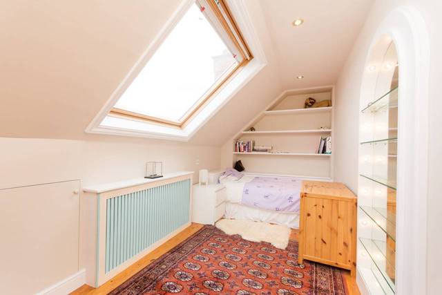  Image of 5 Bedroom Detached  For Sale at Blockley Road  North Wembley, HA0 3LU