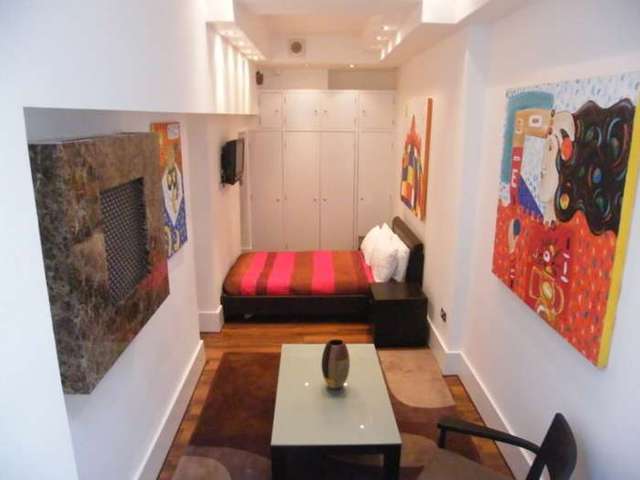  Image of 3 Bedroom Apartment  To Rent at Marylebone Marylebone London, W1W 5NL