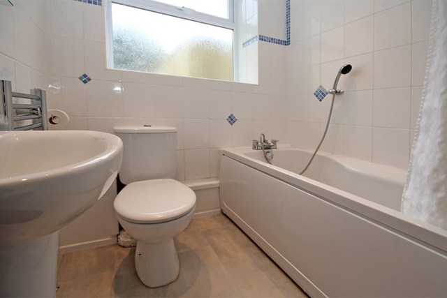  Image of 2 Bedroom Flat  For Sale at Bolton Close Southbourne Bournemouth, BH6 3EB