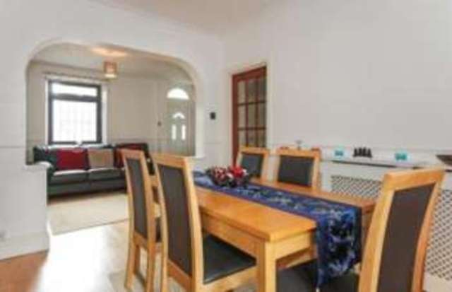  Image of 3 Bedroom Terraced  For Sale at Bournemouth Dorset Holdenhurst, BH1 4RF