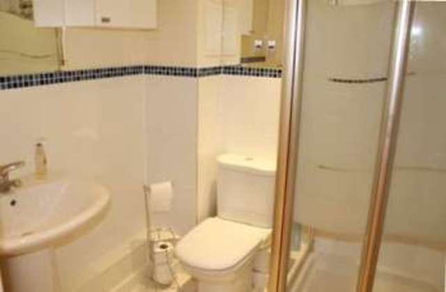  Image of 2 Bedroom Flat  To Rent at 6 Pancras Way  Bow, E3 2SN