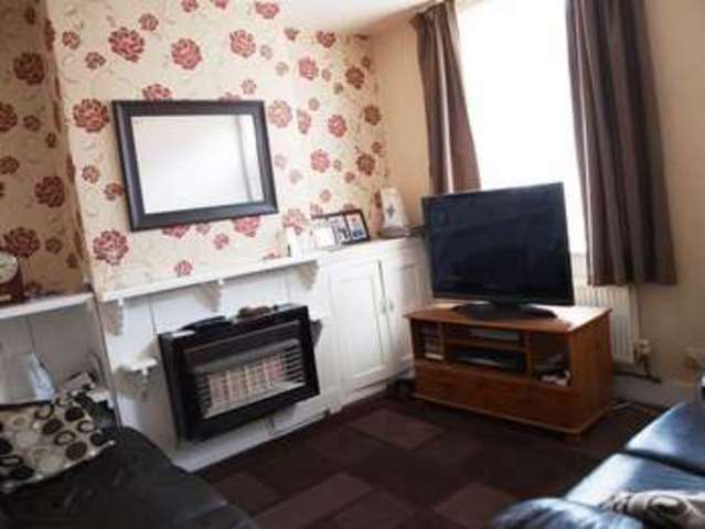  Image of 3 Bedroom Terraced  For Sale at Bowbridge Road  Newark, NG24 4BZ