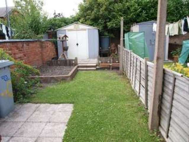  Image of 3 Bedroom Terraced  For Sale at Bowbridge Road  Newark, NG24 4BZ