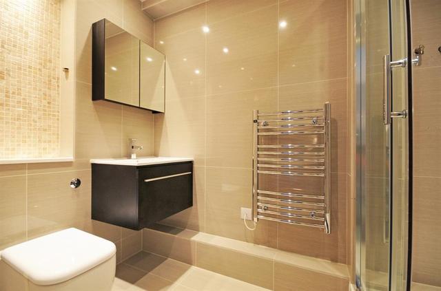  Image of 3 Bedroom Flat  To Rent at St Johns Wood Park London St John