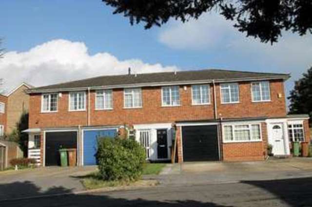  Image of 2 Bedroom Detached  To Rent at Sutton, SM2 6SE