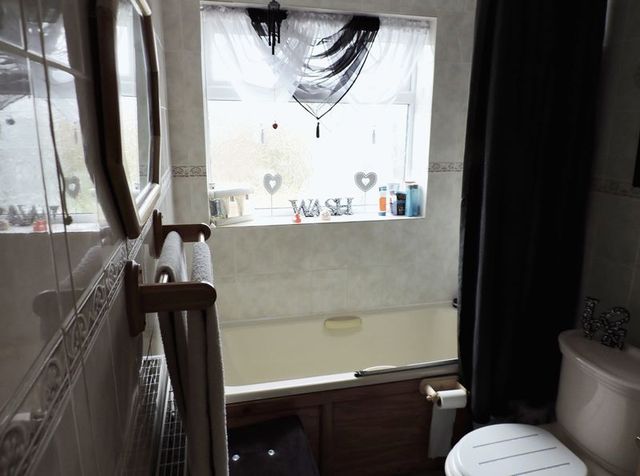  Image of 3 Bedroom Detached  For Sale at Breydon Way  Lowestoft, NR33 9AT