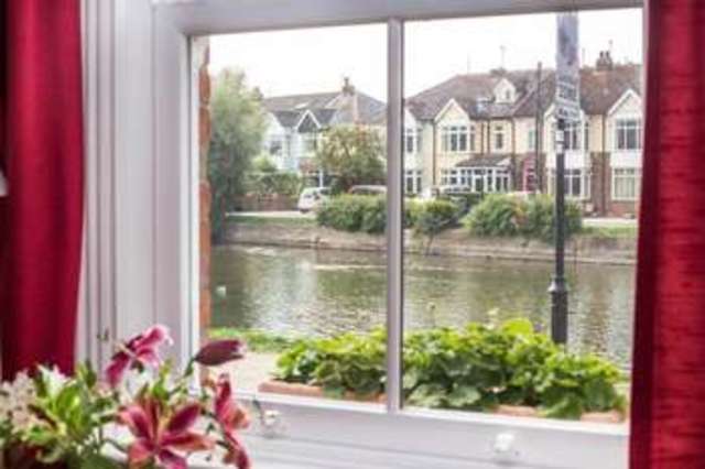  Image of 2 Bedroom Terraced  For Sale at 4 Bridgefoot Path  Emsworth, PO10 7EA